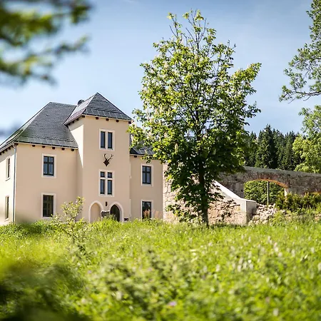 Im Erzgebirge - Alte Försterei Wildenthal *